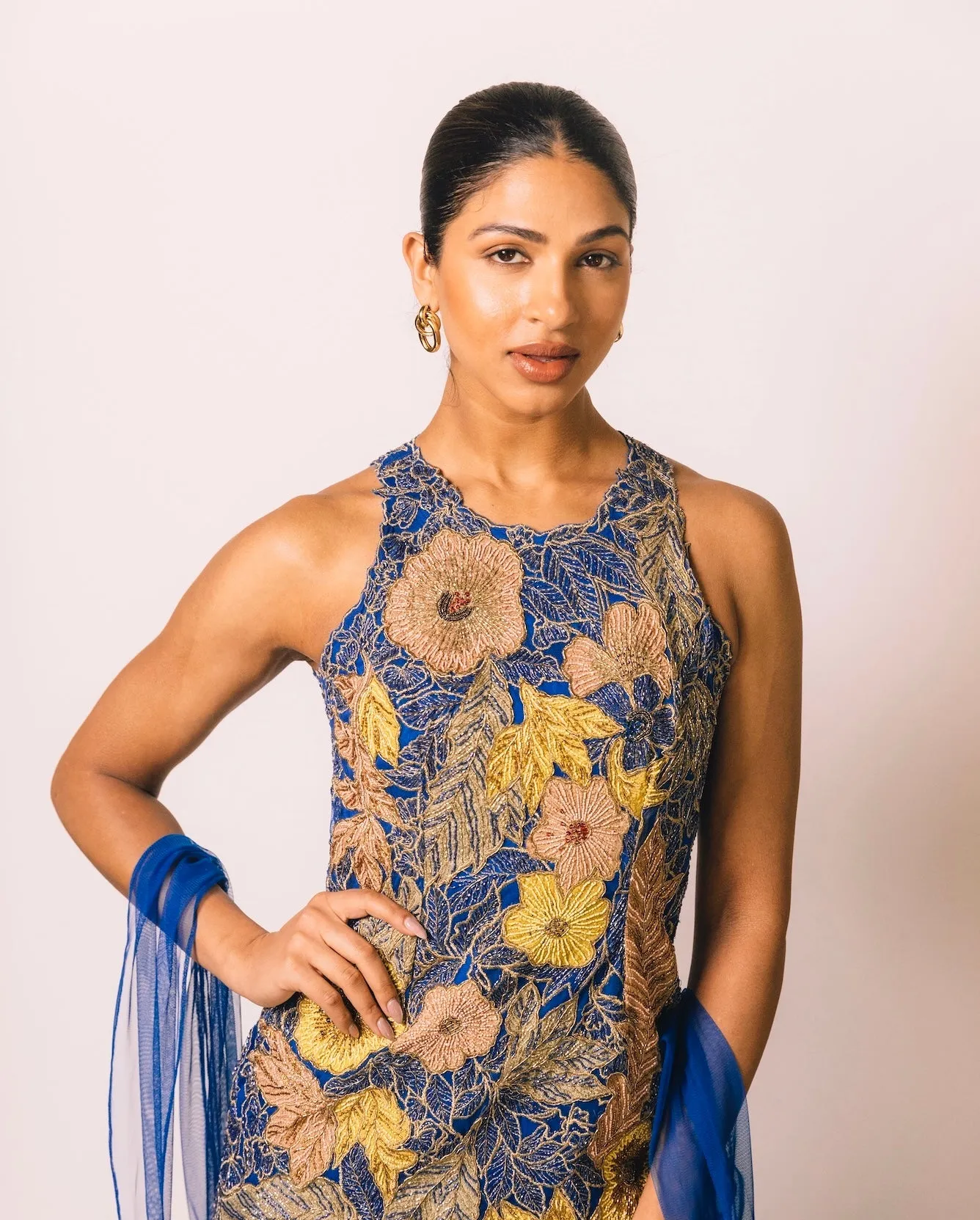 Nidhi Gharara